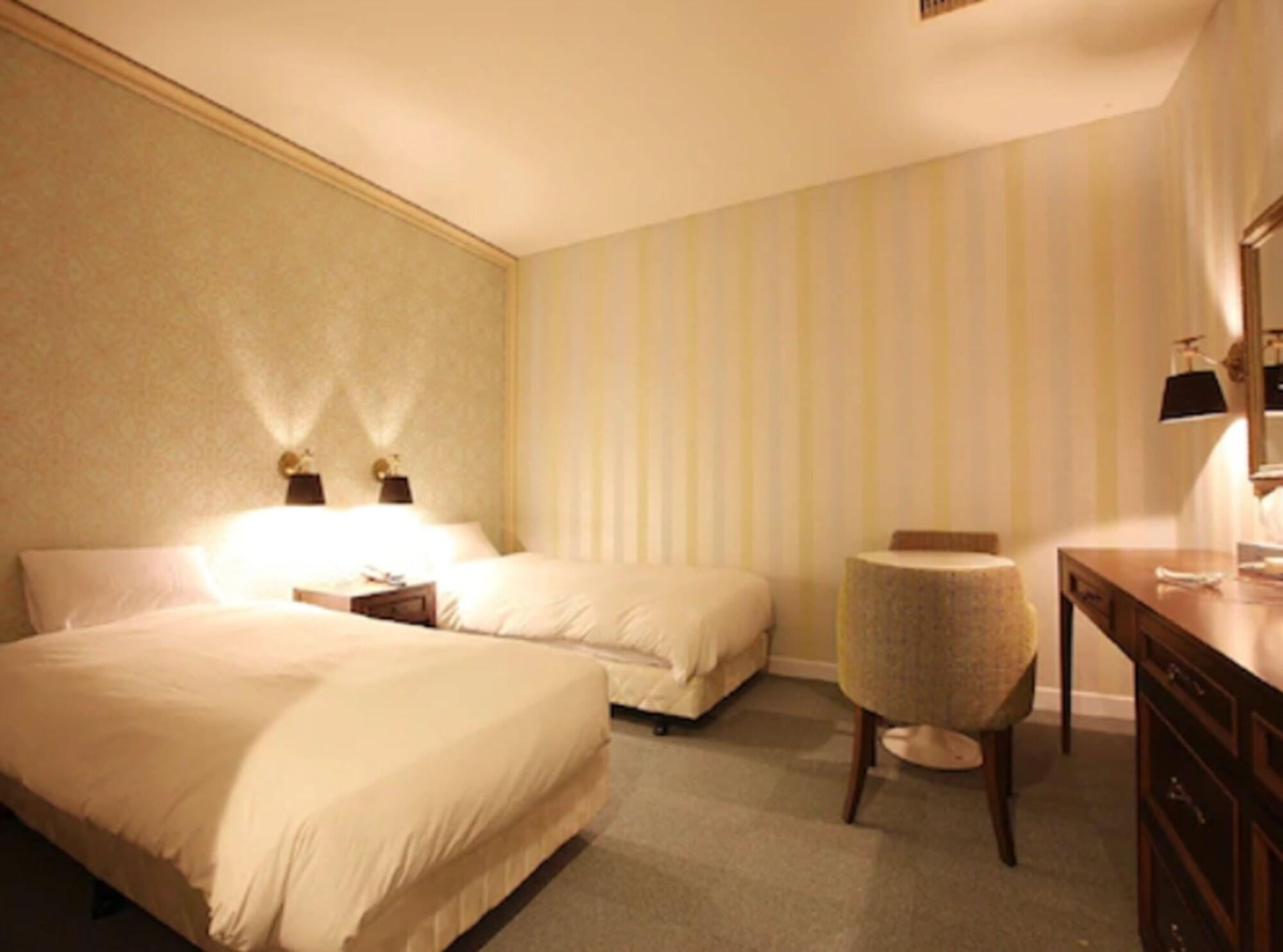 Central Tourist Hotel Сеул Экстерьер фото